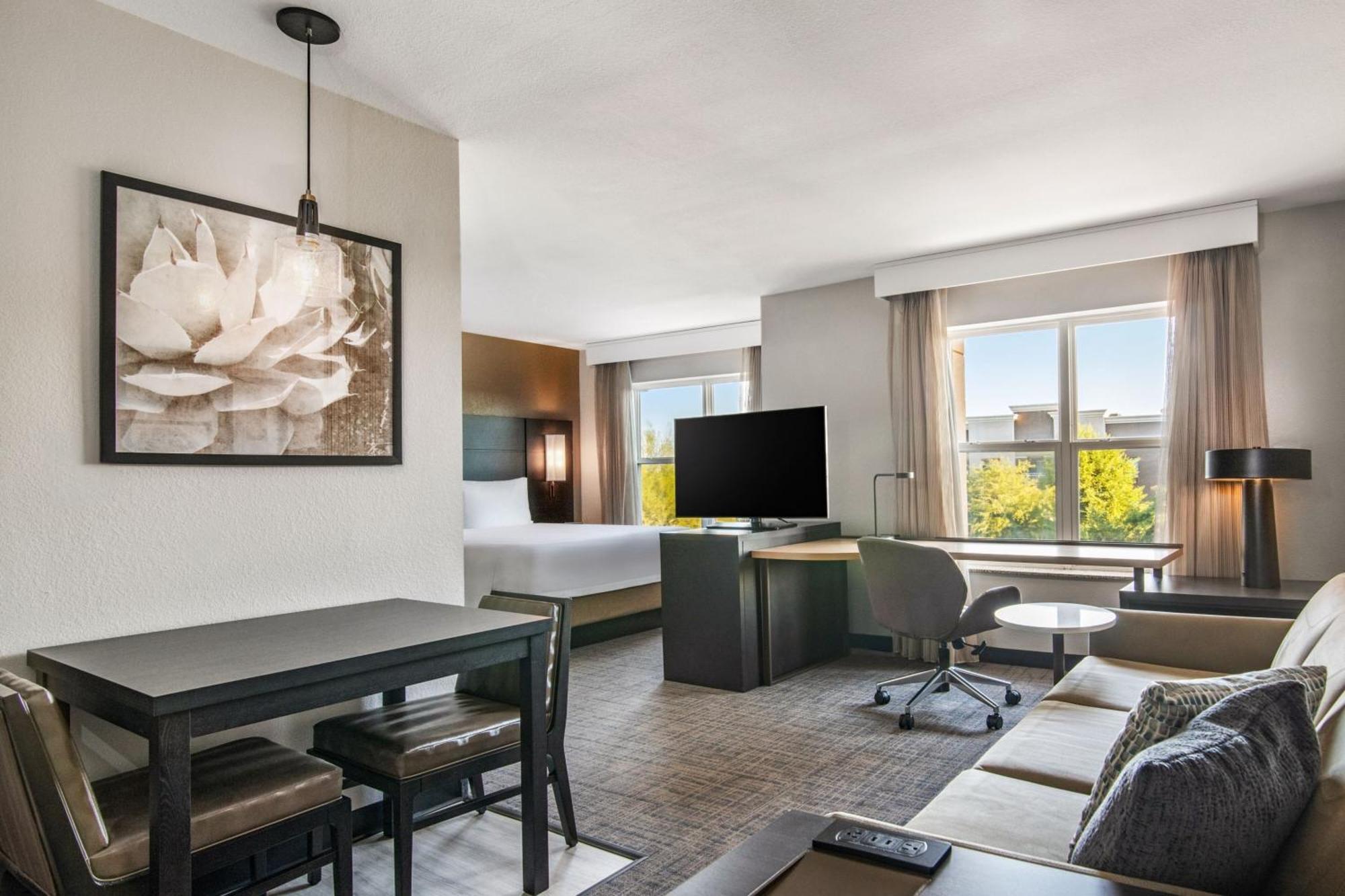 Residence Inn Phoenix Glendale Sports & Entertainment District Bagian luar foto