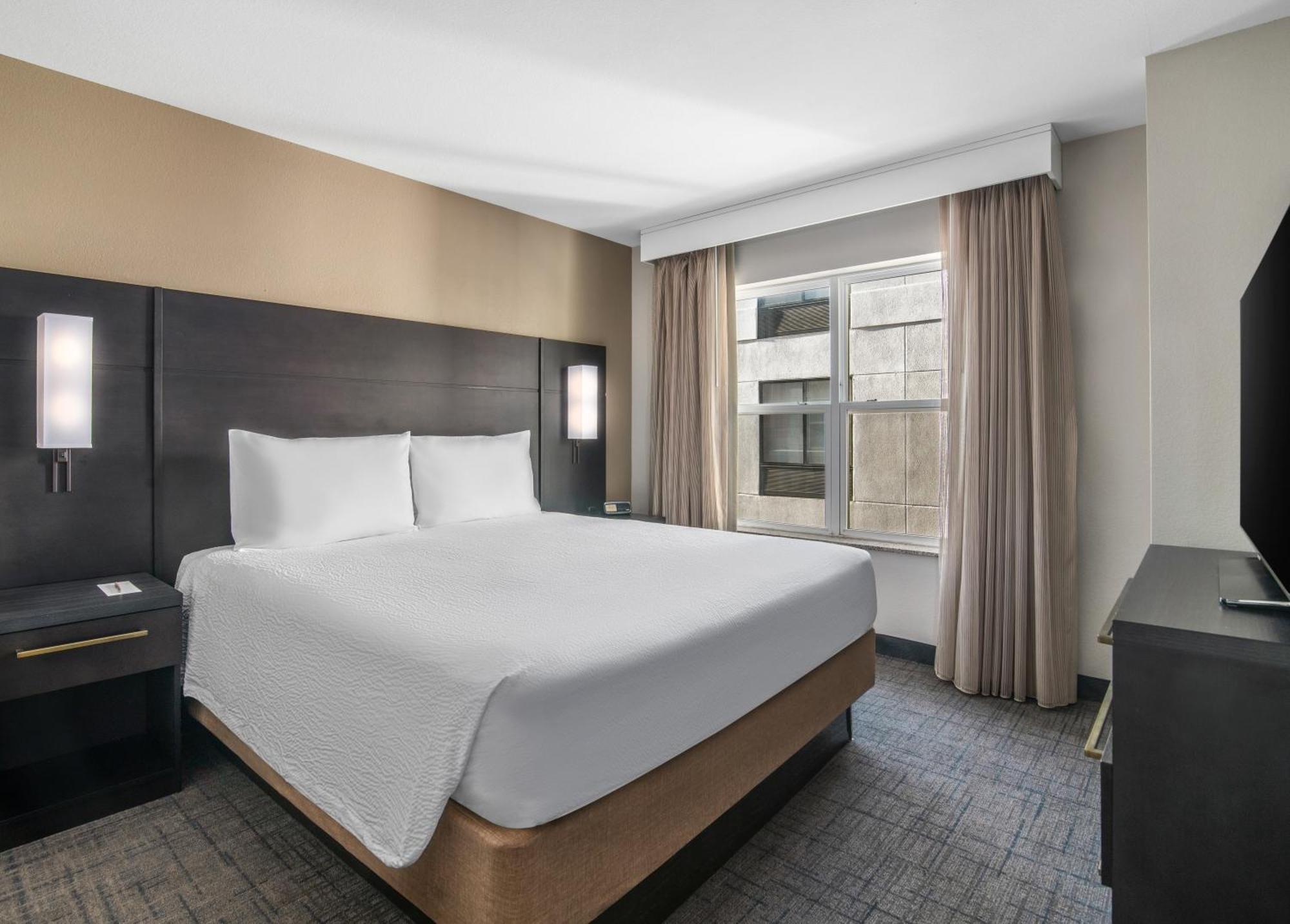 Residence Inn Phoenix Glendale Sports & Entertainment District Bagian luar foto