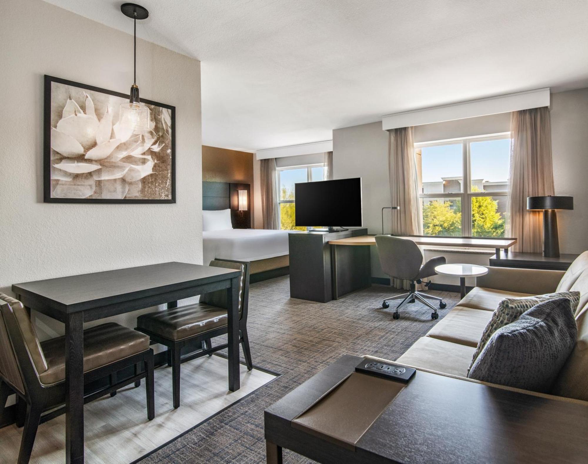 Residence Inn Phoenix Glendale Sports & Entertainment District Bagian luar foto
