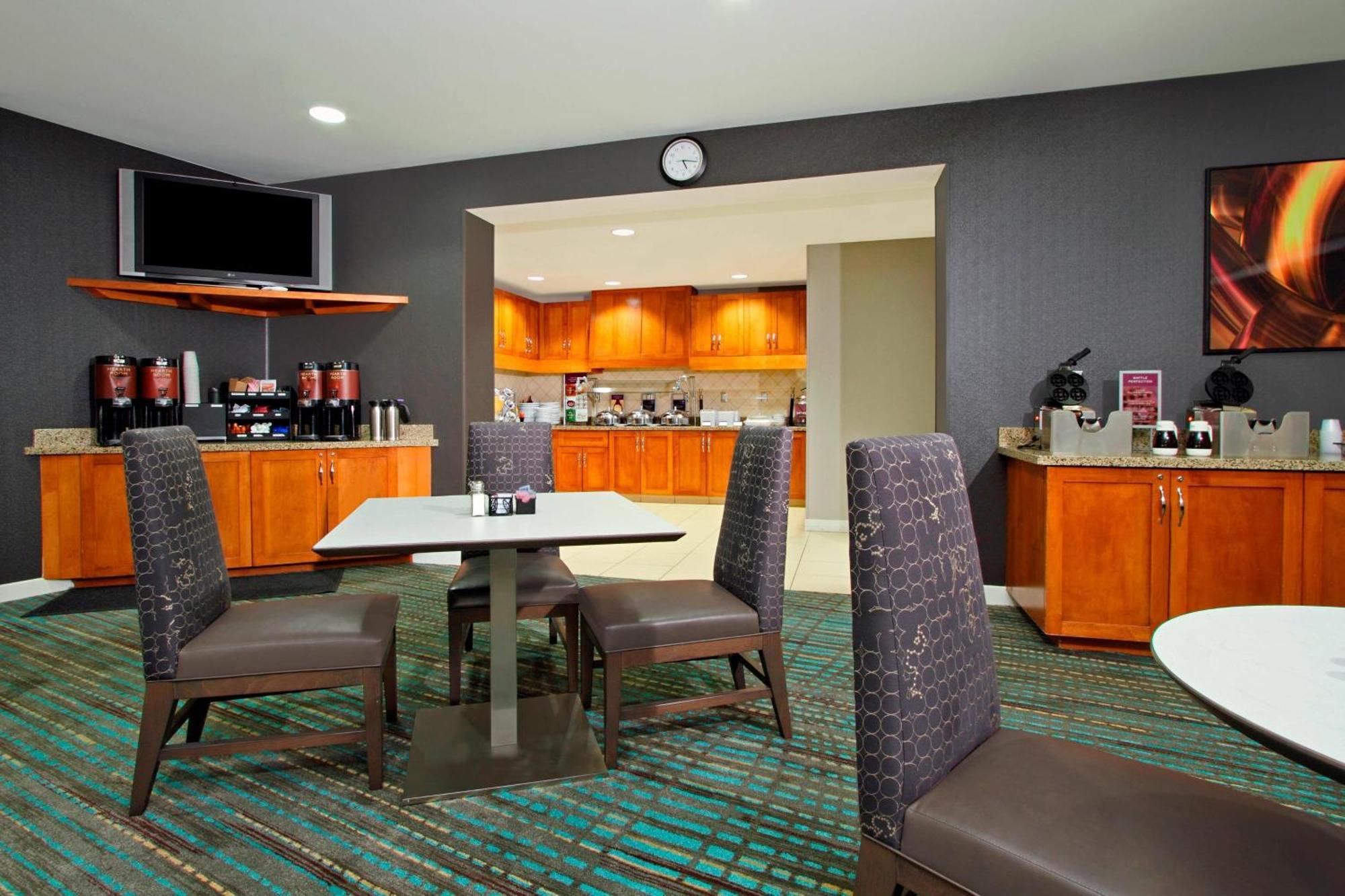 Residence Inn Phoenix Glendale Sports & Entertainment District Bagian luar foto